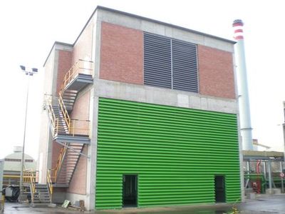 Cerramiento de fachada en Azsa.
