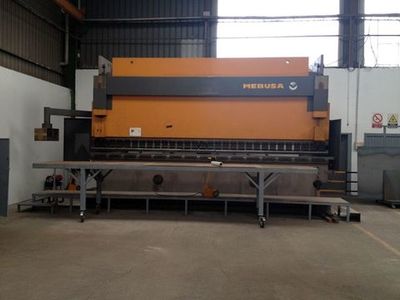 Nueva inversión en máquina plegadora